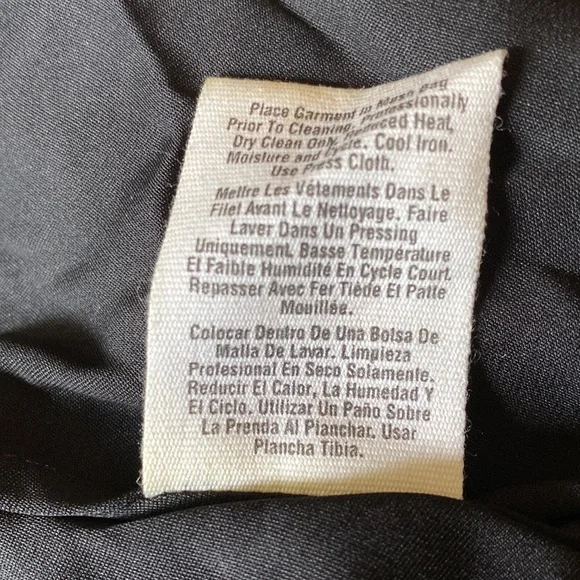 DKNY 💯 Silk Black Timeless Blouse NeverUsed